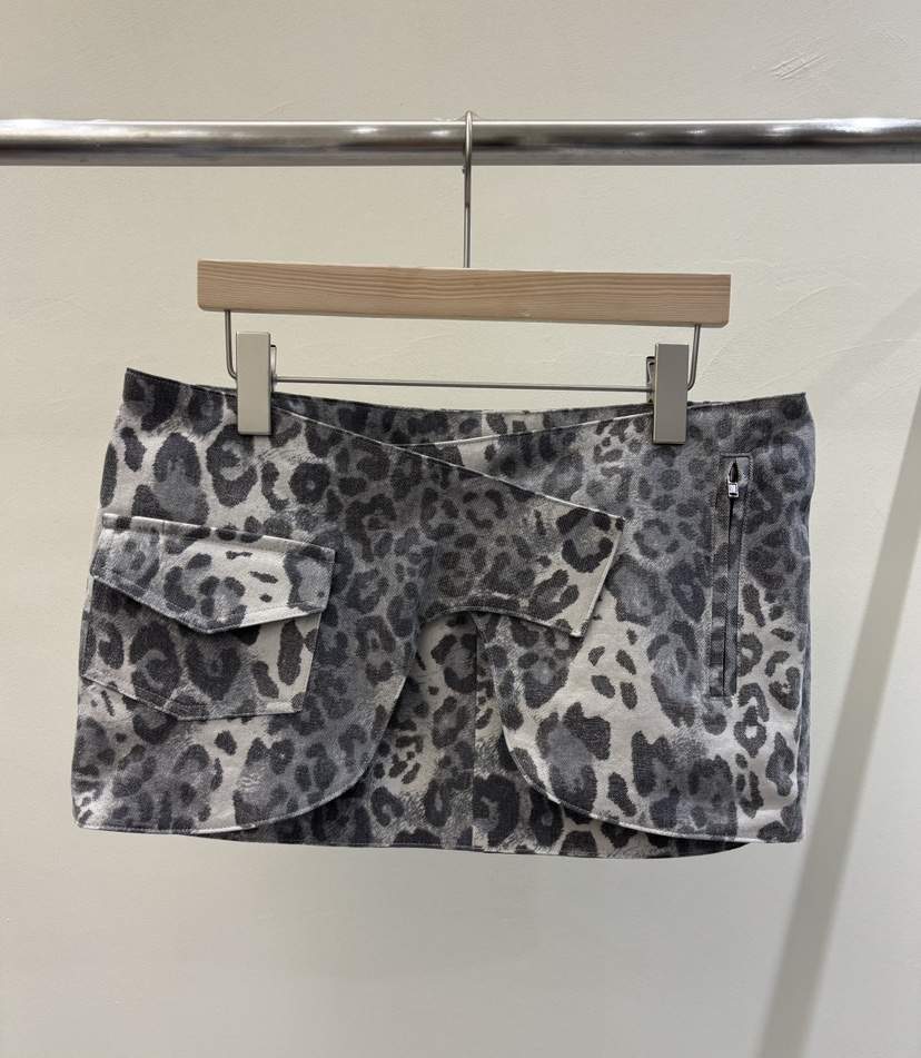 MABE東大門㊣實拍女士新款時尚休閑職業推薦真品25秋冬短裙MABE短裙