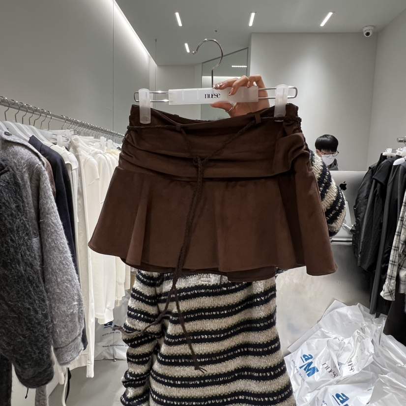 NUESE韓國代購㊣女裝新品推薦25秋冬人氣真品時尚短裙絨面革NUESE短裙