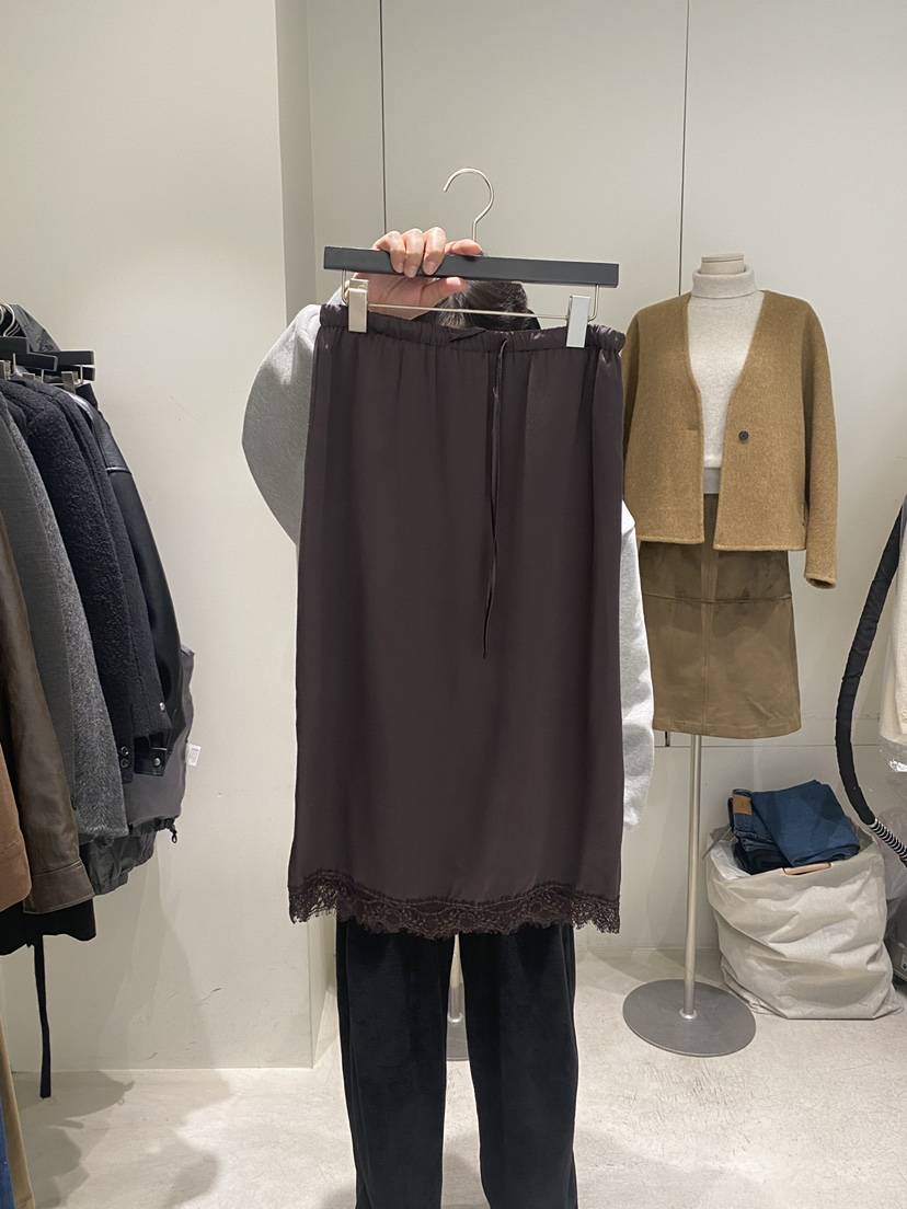 WELL KNOWN東大門㊣直郵女裝新品職業25秋冬人氣長裙蕾絲絲質WELL KNOWN長裙