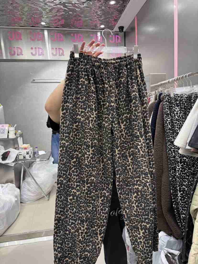 JUDYQUE東大門㊣實拍女裝新品真品推薦休閑時尚人氣25秋冬休閑褲JUDYQUE休閑褲