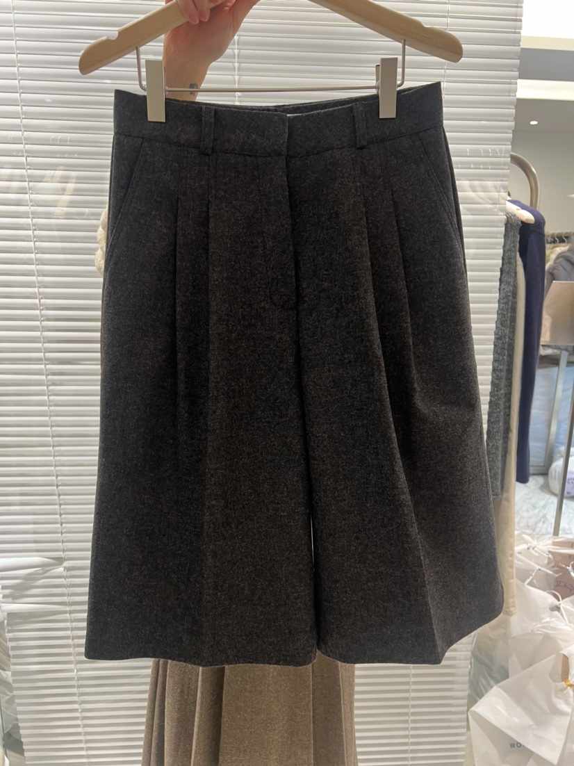 FF韓國代購㊣女裝新品25秋冬休閑真品推薦職業時尚短褲羊毛FF/SUNDAY短褲