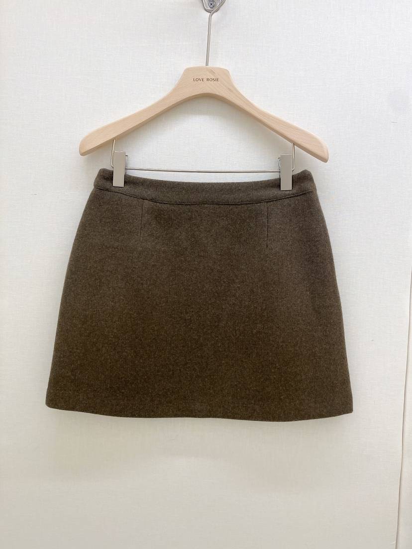 NINESQUARED東大門㊣實拍女裝新品熱賣職業人氣推薦25秋冬短裙LOVE ROSIE短裙