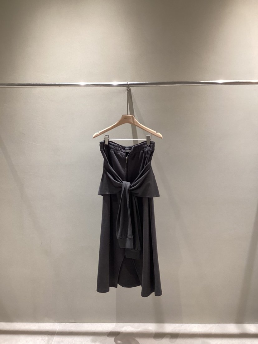 NEAR LEAP-P東大門㊣實拍女裝新品時尚推薦休閑職業25秋冬長裙NEAR LEAP長裙