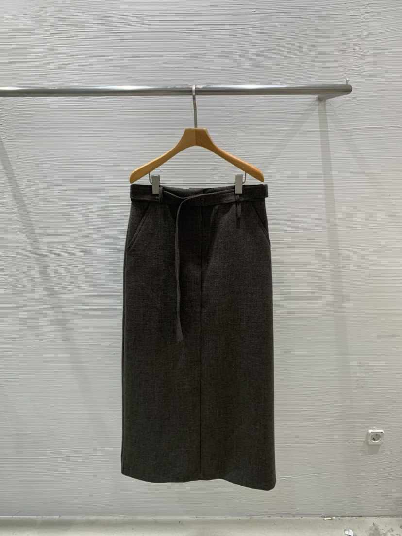 LUCY SALON東大門㊣代購女裝新品25秋冬推薦人氣長裙含腰帶LUCY SALON長裙