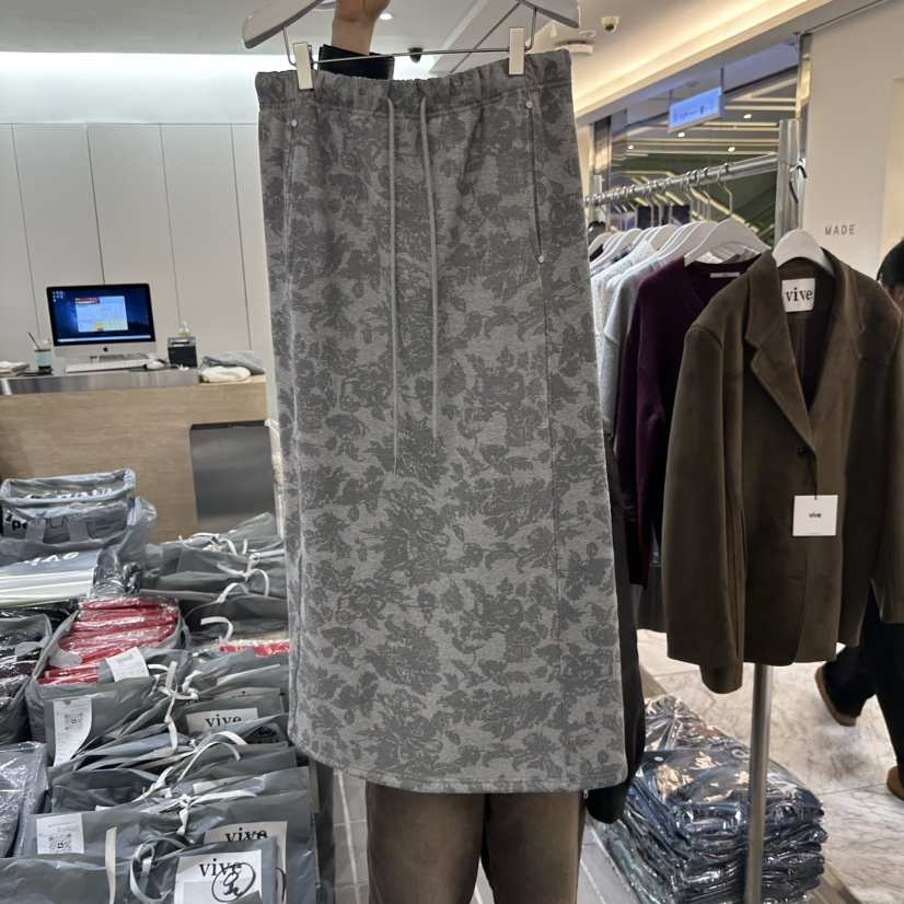 VIVE東大門㊣直郵女裝新款職業時尚人氣真品推薦休閑25秋冬長裙VIVE長裙