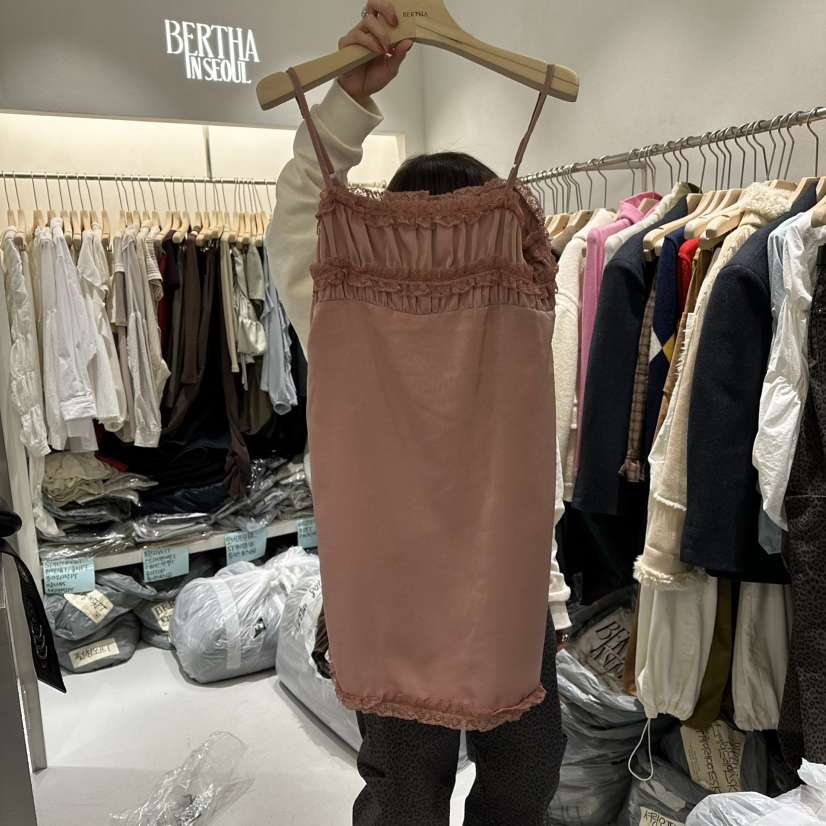 BERTHA東大門㊣直郵女士新品25秋冬時尚推薦熱賣真品連衣裙BERTHA連衣裙