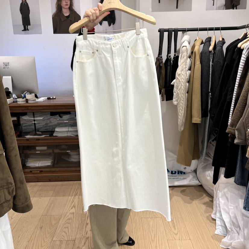 OURIN韓國直郵㊣女裝新品休閑推薦真品半身裙中短裙水洗牛仔布OURIN半身裙/中短裙