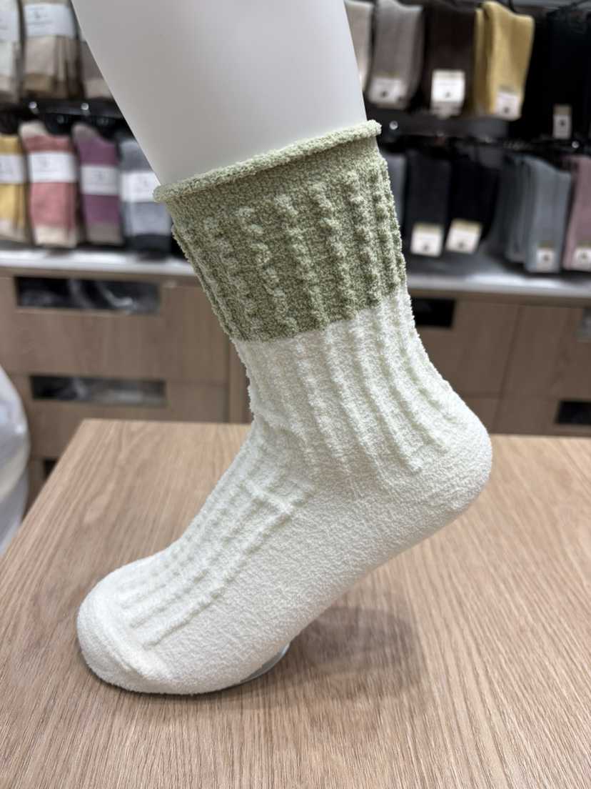 MU:TI東大門㊣實拍女裝新品時尚熱賣人氣真品推薦職業25秋冬襪子MU:TI襪子