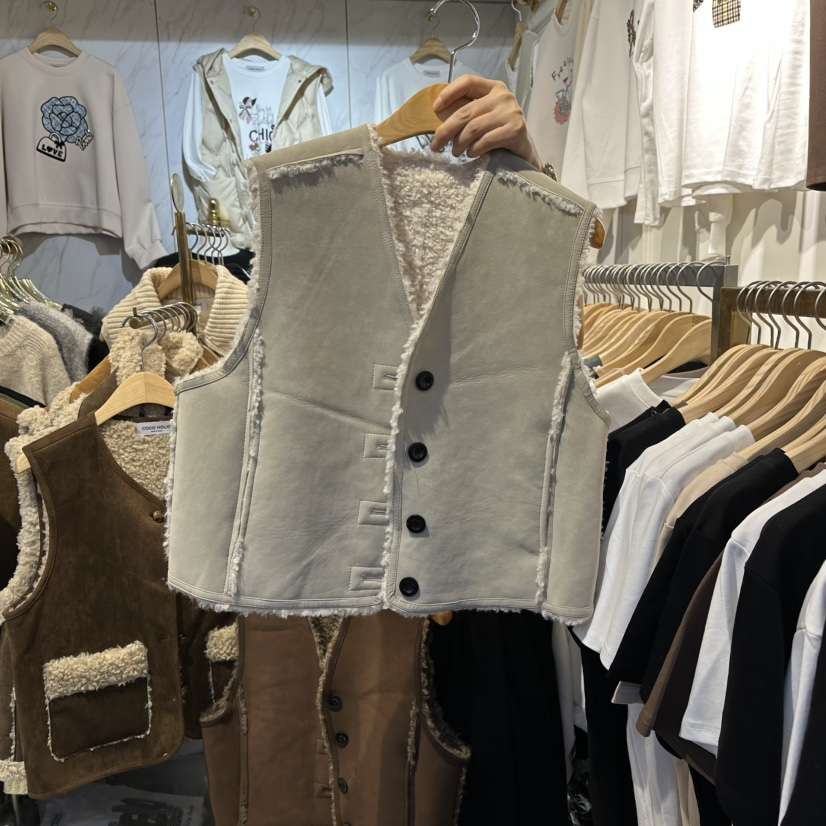 COCO HOLIC東大門㊣直郵女士新品時尚職業人氣真品推薦馬甲COCO HOLIC馬甲