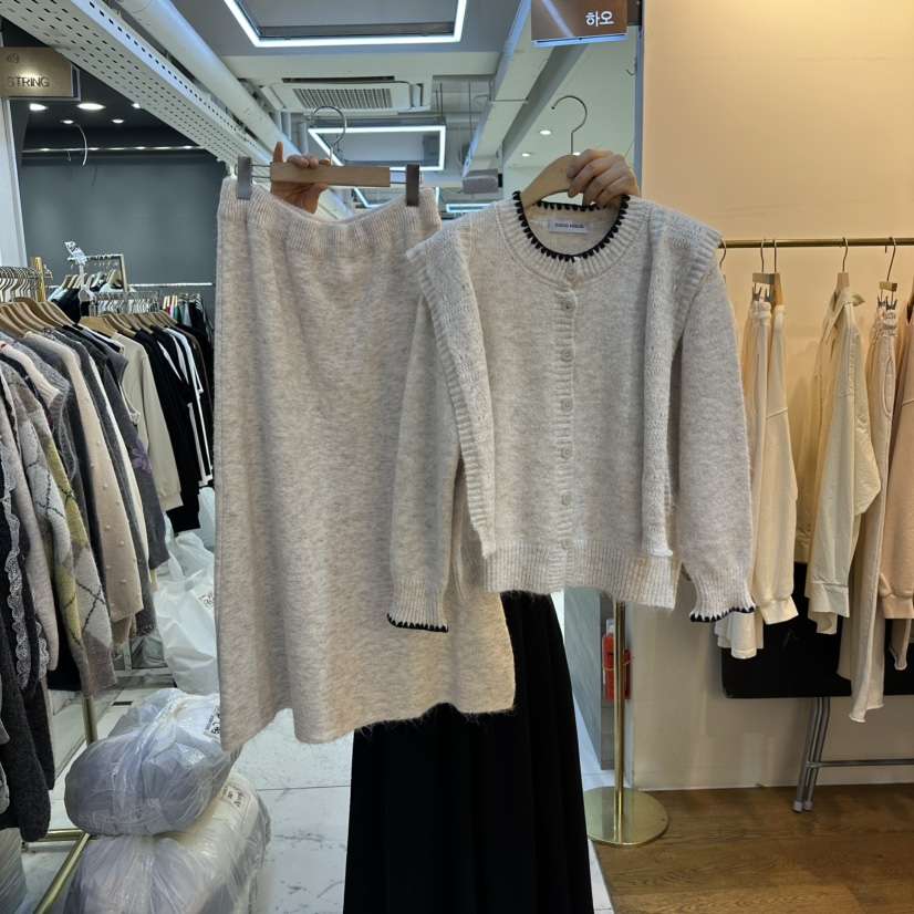 COCO HOLIC韓國直郵㊣女裝新品時尚人氣真品熱賣職業套裝披肩COCO HOLIC套裝