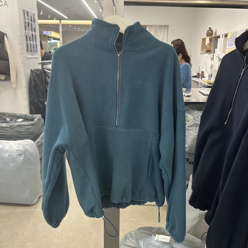 HELVETICA東大門㊣代購女士新款推薦熱賣職業真品衛衣羊毛拉鏈HELVETICA衛衣