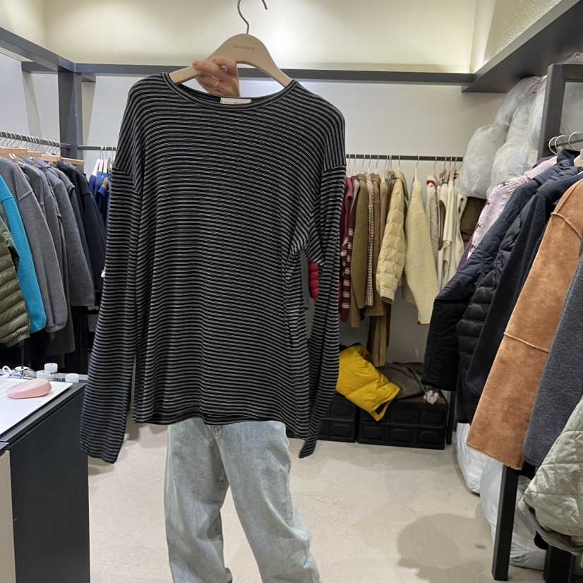 SELF SERVICE東大門㊣實拍女裝新款推薦真品熱賣長袖T恤柔軟SELF SERVICE長袖T恤