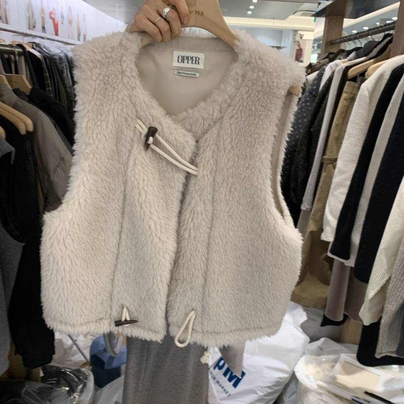 OP PER韓國直郵㊣女裝新品人氣休閑時尚熱賣25秋冬馬甲羊毛OPPER-simplebeige馬甲