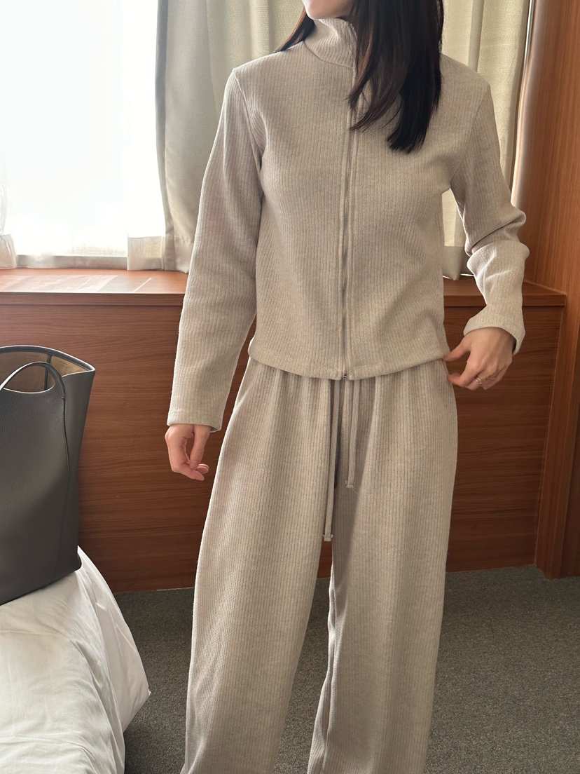 LE VASE韓國直郵㊣女裝新品職業推薦休閑夾克針織羅紋拉鏈LE VASE夾克