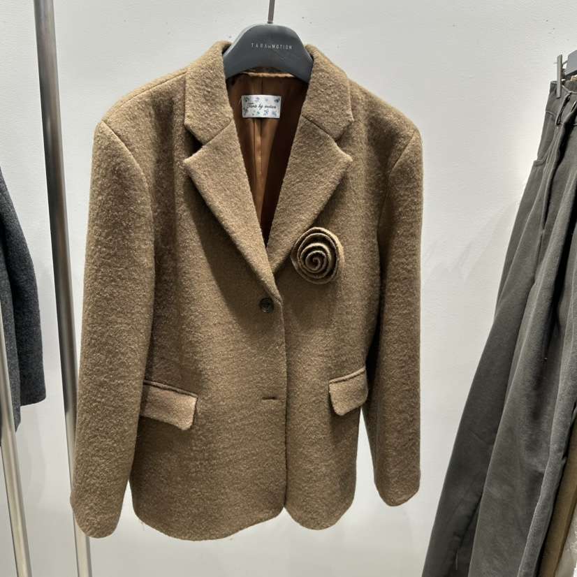 TARABY MOTION東大門㊣代購女士新款推薦25秋冬夾克含飾品羊毛TARABY MOTION夾克