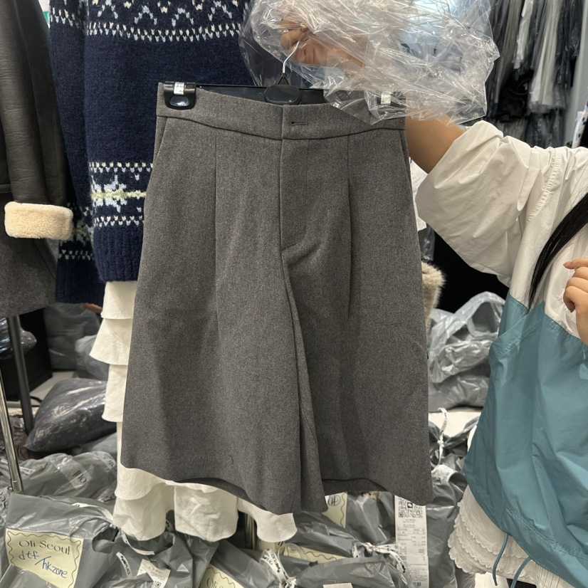 OLI SEOUL東大門㊣實拍女裝新款職業推薦時尚25秋冬短褲羊毛OLI SEOUL短褲