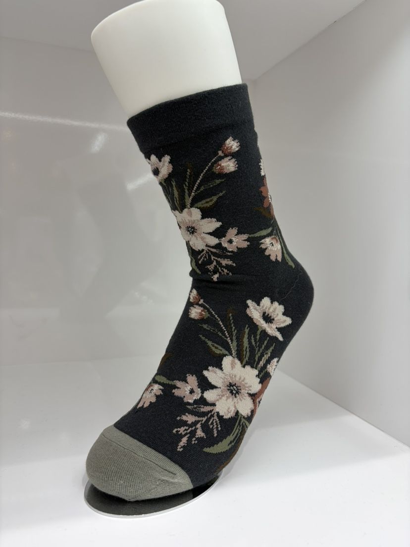 MU:TI韓國代購㊣女裝新品推薦職業25秋冬真品休閑熱賣時尚襪子MU:TI襪子