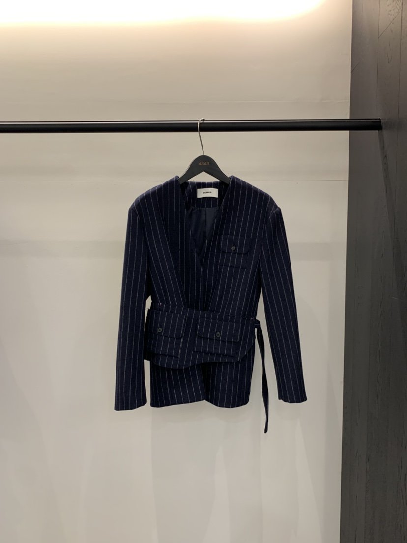 MURMUR韓國直郵㊣女裝新款推薦熱賣人氣時尚休閑夾克含腰包MURMUR夾克