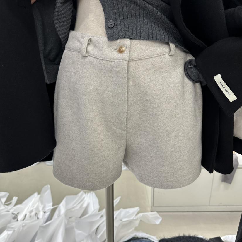 VIVEL東大門㊣代購女裝新品人氣推薦25秋冬真品職業短褲羊毛VIVEL短褲