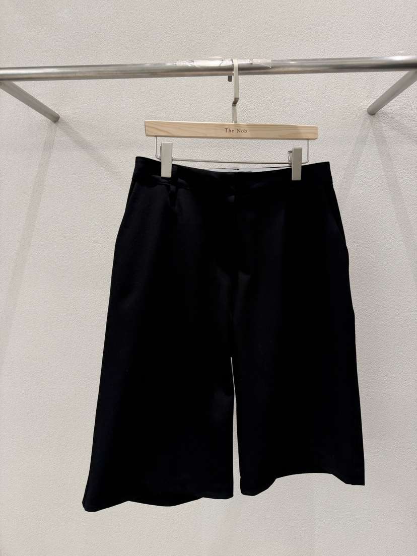 NOB東大門㊣直郵女士新品休閑職業熱賣時尚人氣推薦25秋冬短褲NOB短褲