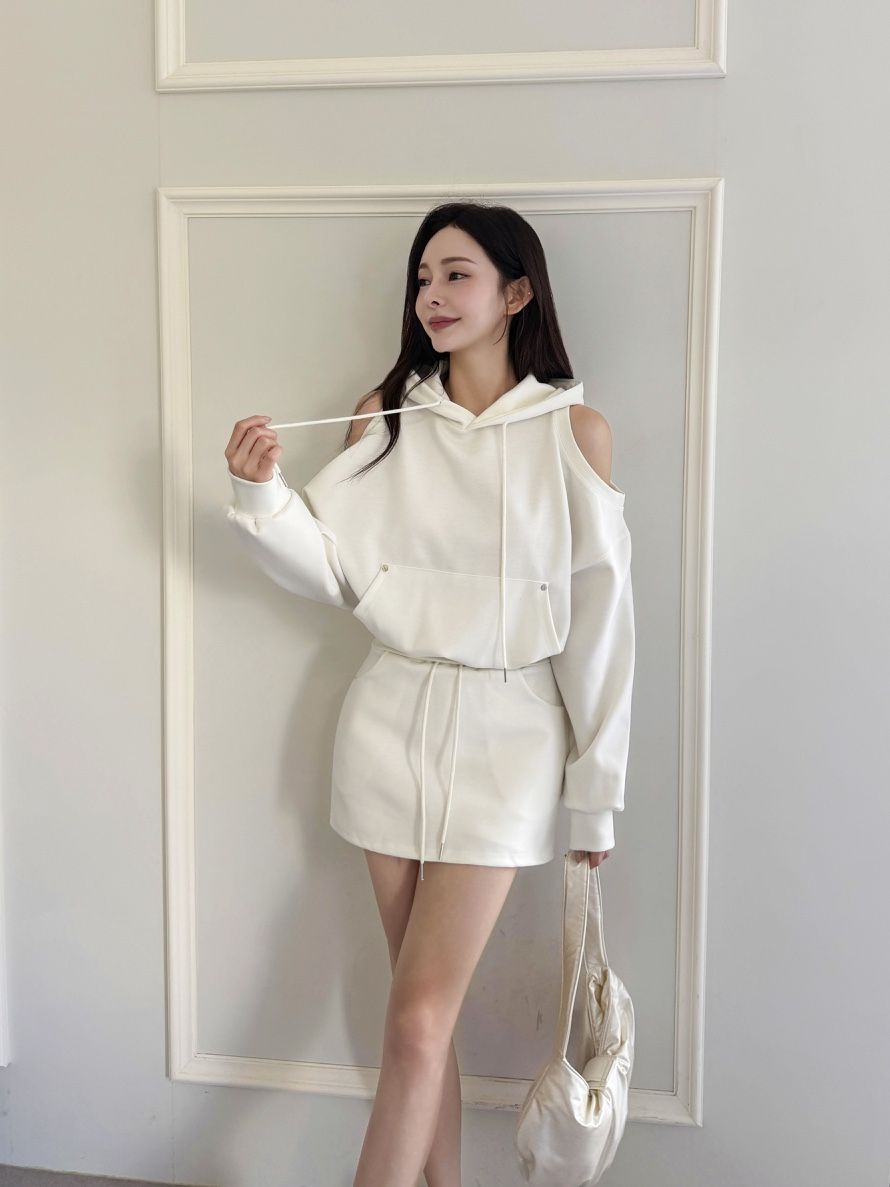 CLOTH東大門㊣直郵女士新款真品人氣推薦套裝連帽衫套裝開衩CLOTH套裝