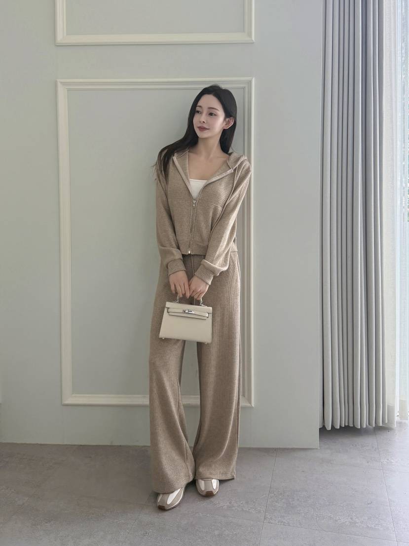 CLOTH韓國直郵㊣女裝新款推薦熱賣休閑人氣25秋冬真品套裝套裝CLOTH套裝