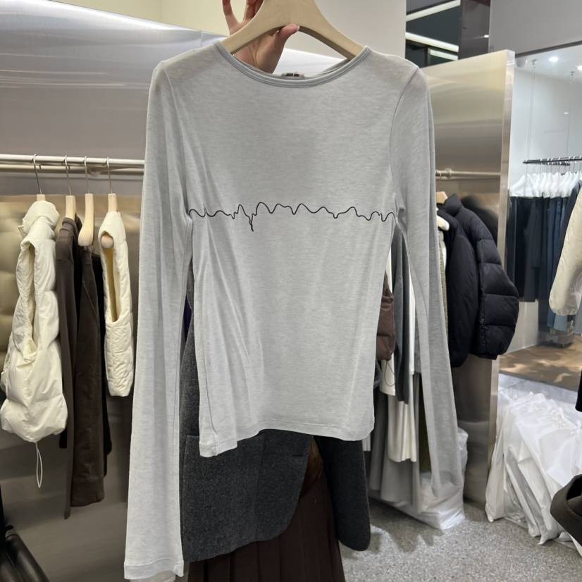 VELVET UNDERGROUND東大門㊣實拍女士新品推薦職業長袖T恤VELVET UNDERGROUND長袖T恤