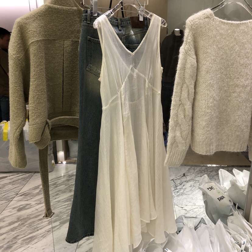 PADO東大門㊣實拍女士新款25秋冬人氣推薦職業休閑連衣裙褶皺PADO連衣裙