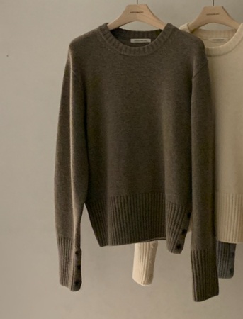 ANDYOUBROWN東大門㊣代購女士新款真品熱賣時尚推薦人氣針織衫ANDYOUBROWN針織衫