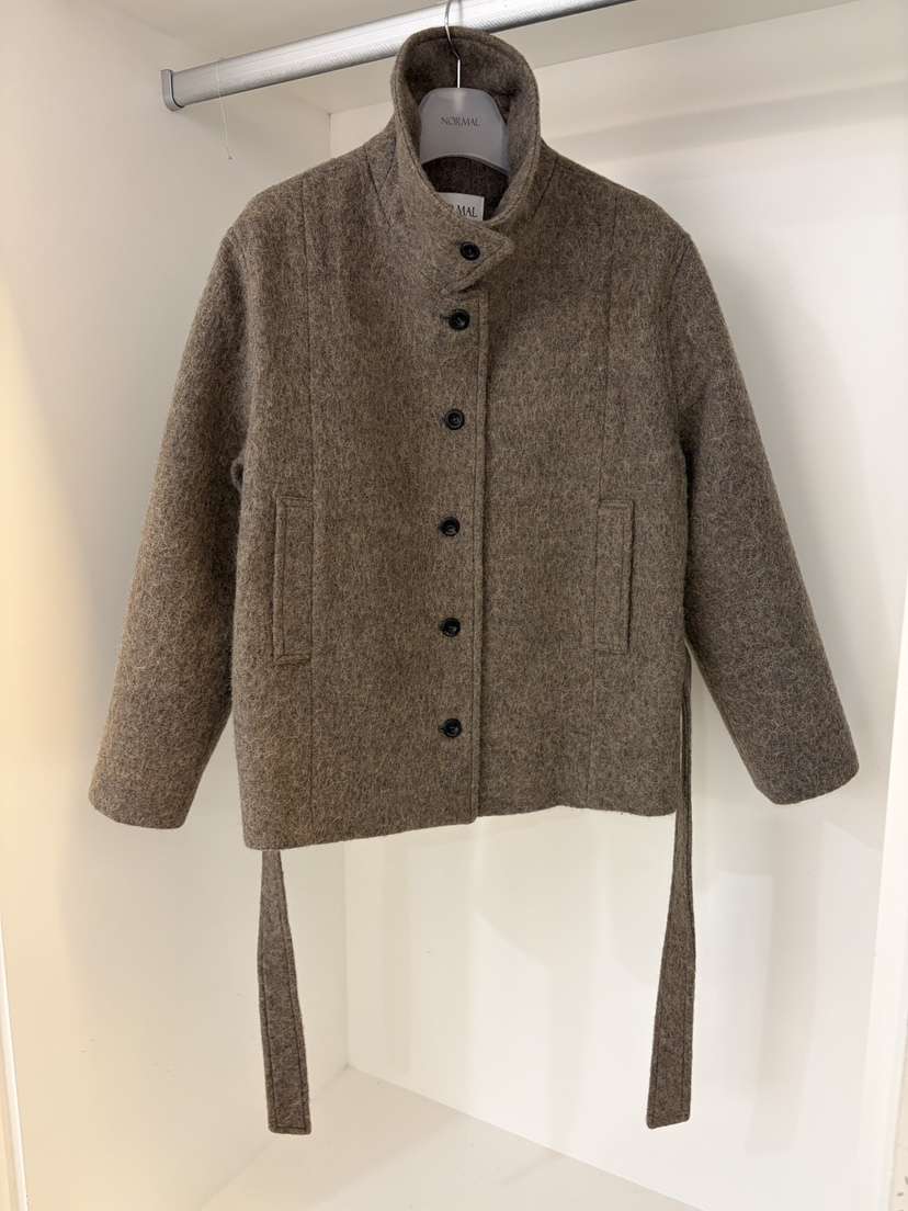 NORMAL東大門㊣代購女裝新品時尚休閑人氣熱賣推薦夾克含腰帶NORMAL夾克