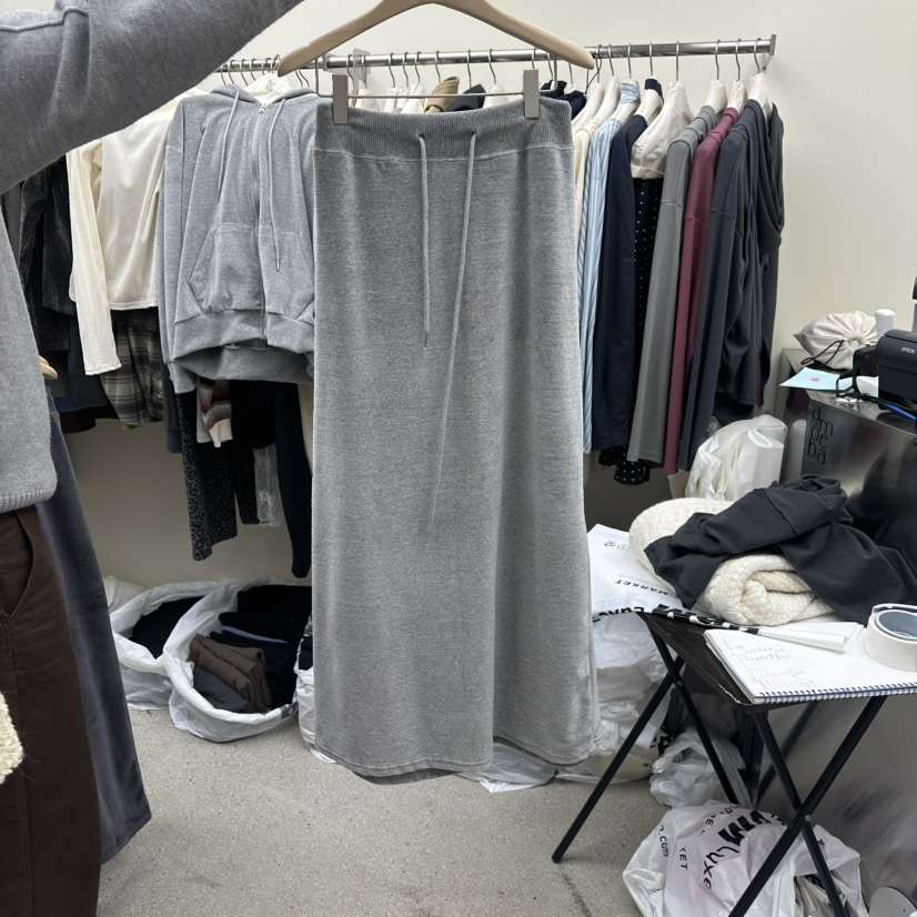 AMOEBA東大門㊣實拍女士新款25秋冬熱賣職業真品時尚長裙復古AMOEBA長裙