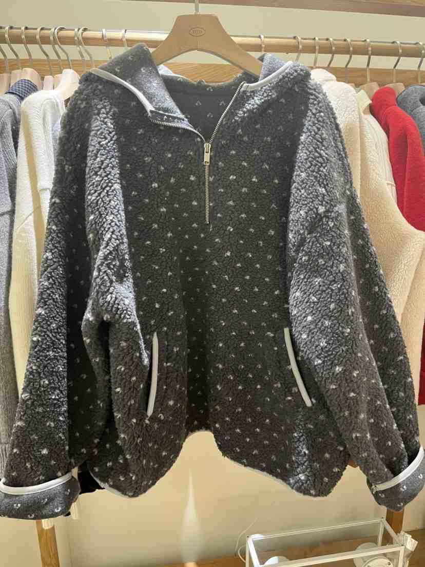 TIZZI韓國代購㊣女裝新款休閑職業熱賣25秋冬真品人氣推薦衛衣TIZZI衛衣