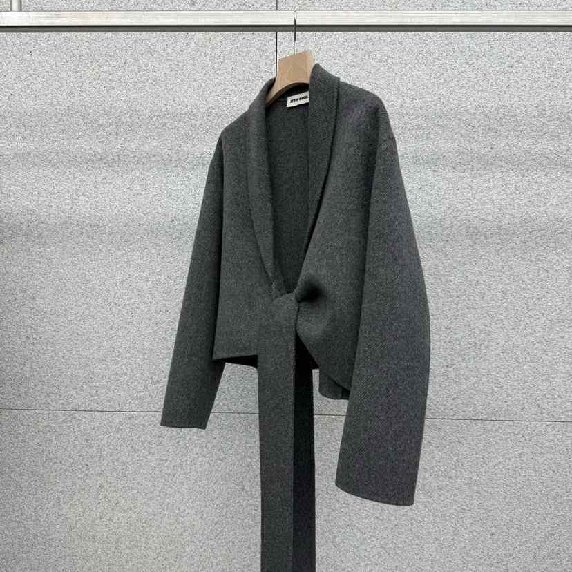 AT THE BAGEL東大門㊣實拍女士新款熱賣真品職業短款大衣AT THE BAGEL短款大衣