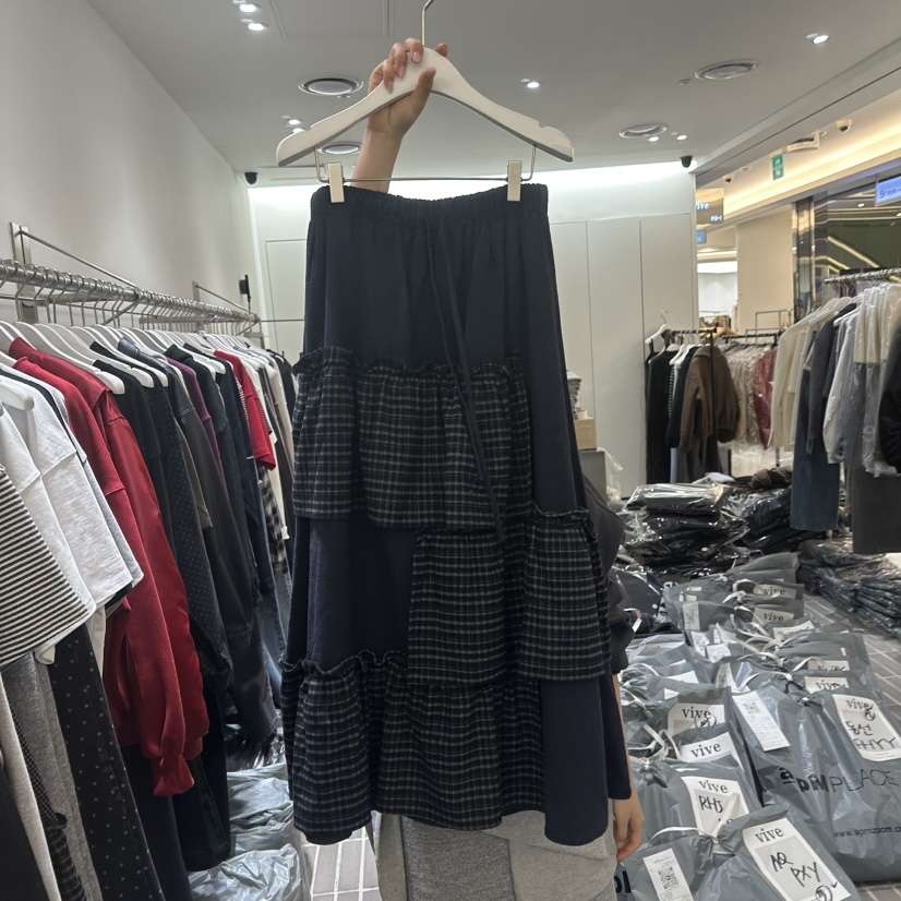 VIVE韓國直郵㊣女士新款職業推薦時尚休閑真品長裙荷葉邊格紋VIVE長裙