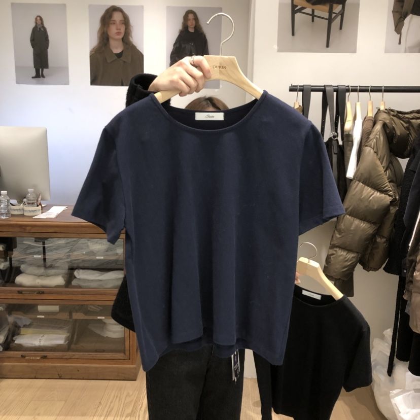 OURIN東大門㊣直郵女裝新款熱賣時尚職業休閑推薦人氣25秋冬T恤OURINT恤