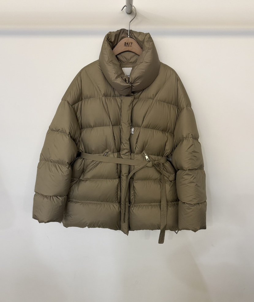 TWENTY FOUR SEVEN24-7韓國代購㊣女裝新款真品短款羽絨服含腰帶填充鴨絨TEWNTY FOUR SEVEN24-7短款羽絨服