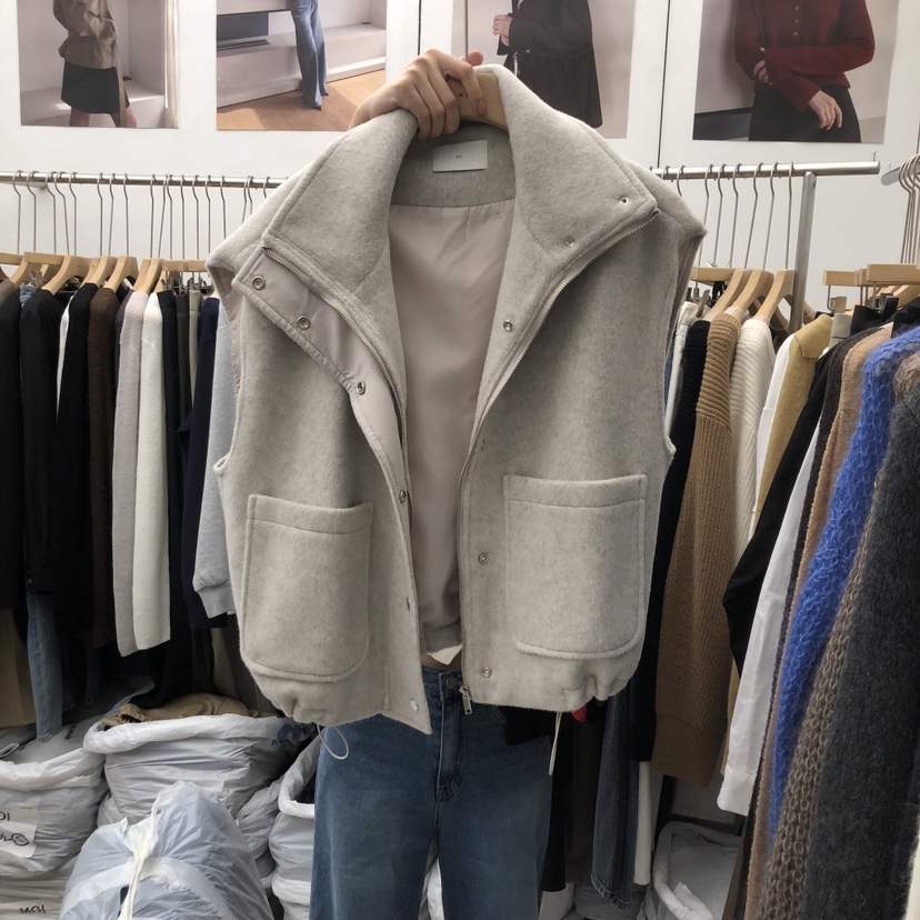 MOI-A東大門㊣代購女裝新品人氣真品職業熱賣馬甲羊毛高領MOI-A馬甲