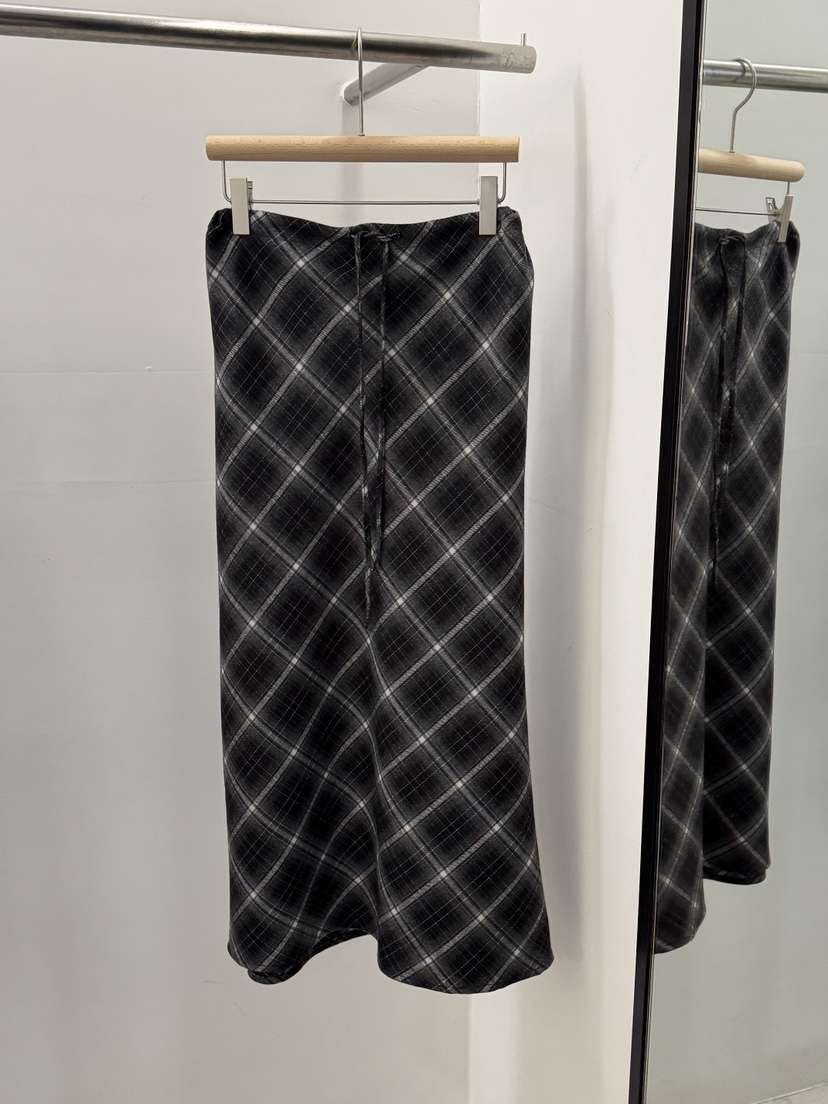 REGULARLY/PLACOR東大門㊣實拍女裝新品熱賣人氣25秋冬長裙REGULARLY/PLACOR長裙