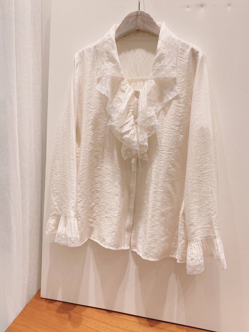 LETAILOR東大門㊣直郵女裝新品真品時尚休閑人氣襯衫蕾絲衫LETAILOR襯衫/蕾絲衫