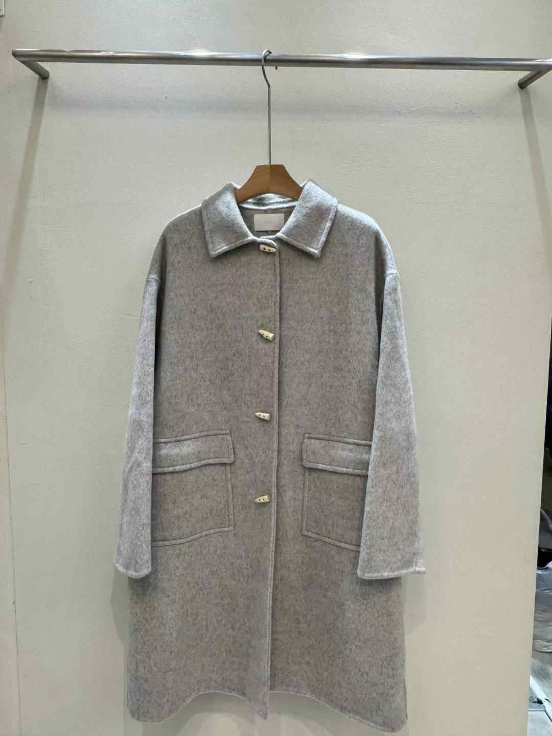 MUTE東大門㊣實拍女裝新品25秋冬人氣休閑時尚熱賣中長款大衣MUTE中長款大衣