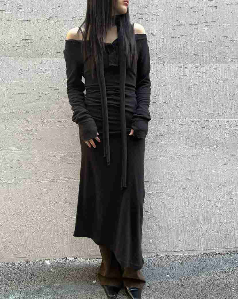 NEAR LEAP-P韓國直郵㊣女士新品人氣推薦25秋冬連衣裙含脖帶NEAR LEAP連衣裙