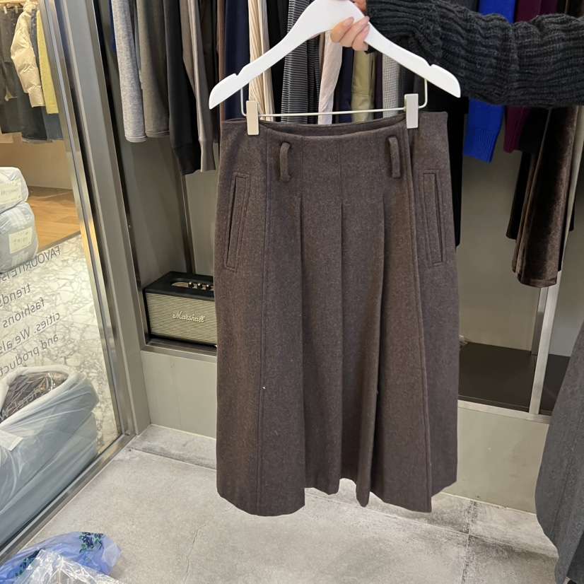 FAVE/FAVOURITE東大門㊣實拍女士新品25秋冬休閑半身裙中短裙FAVOURITE半身裙/中短裙