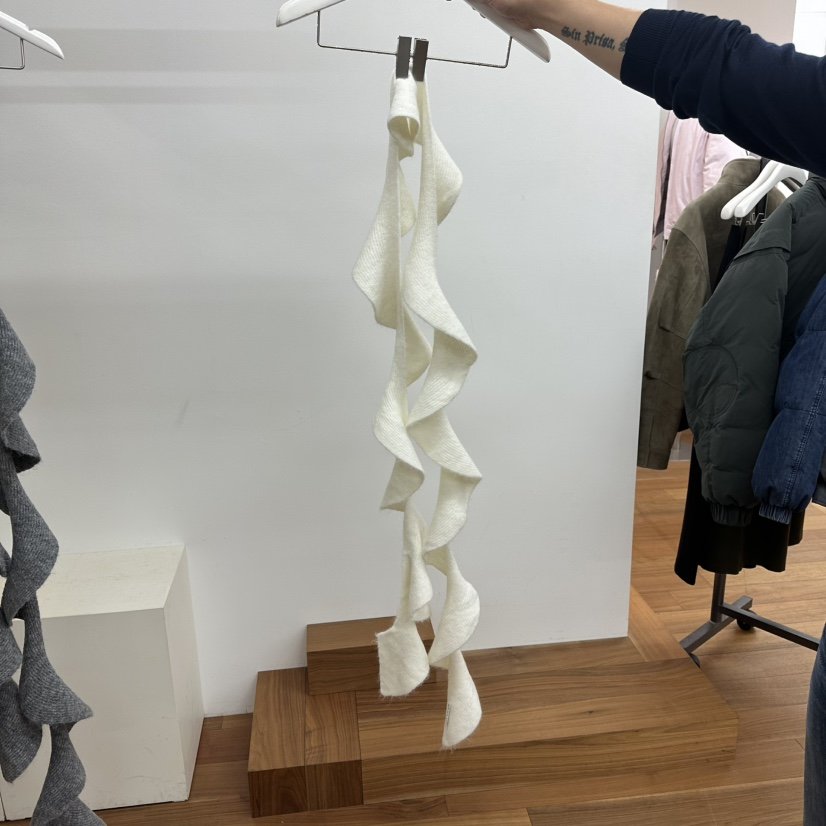 MYNAMEIS東大門㊣代購女裝新品25秋冬時尚真品推薦圍巾披肩MYNAMEIS圍巾/披肩