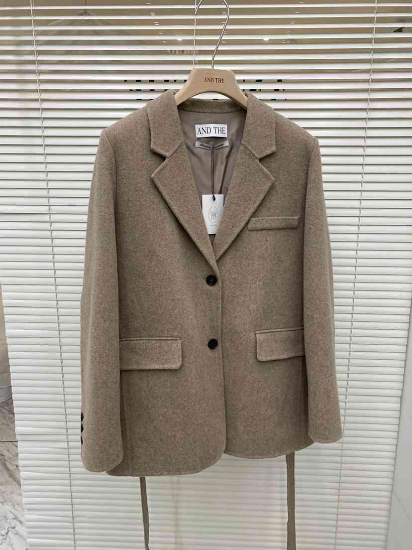 AND THE東大門㊣代購女士新品職業真品短款大衣含腰帶羊毛AND THE短款大衣