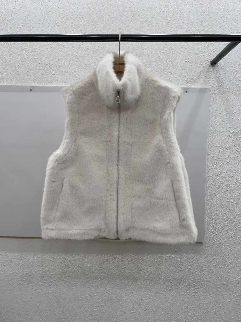 EGGPLANT韓國直郵㊣女裝新款時尚人氣熱賣25秋冬休閑馬甲貂皮EGGPLANT馬甲