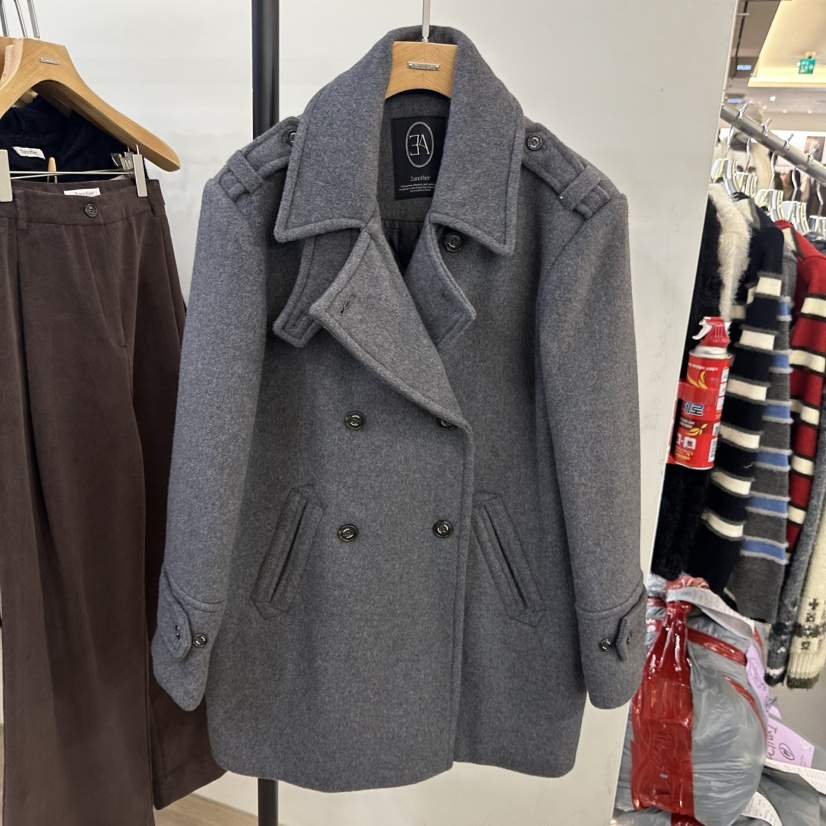 3 ANOTHER東大門㊣代購女裝新款休閑熱賣人氣職業短款大衣3 ANOTHER短款大衣