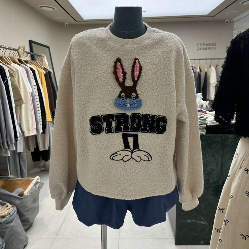 FORMING-P東大門㊣直郵女裝新品真品職業推薦時尚衛衣兔子FORMING-P衛衣