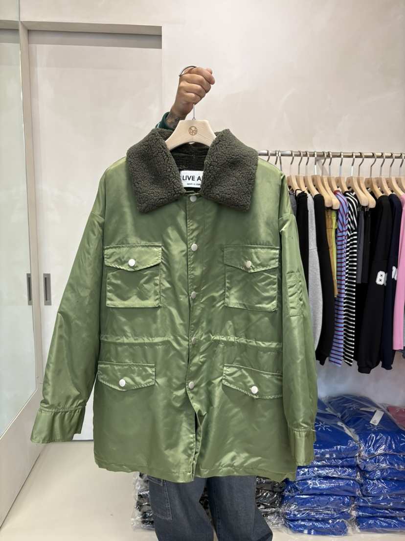 LIVE AID-P韓國代購㊣女士新品真品推薦職業熱賣25秋冬夾克LIVE AID-P夾克