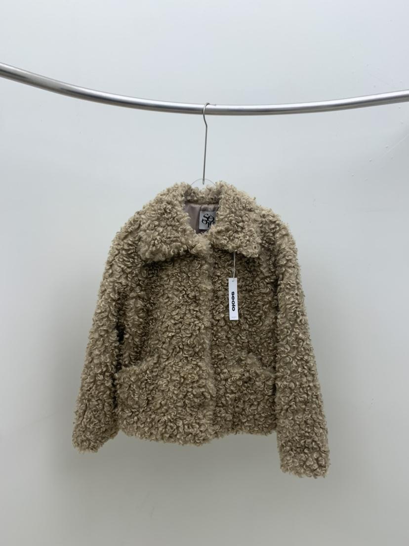 SEOLO韓國代購㊣女裝新款時尚25秋冬休閑推薦熱賣夾克含帽子Seolo seoul夾克