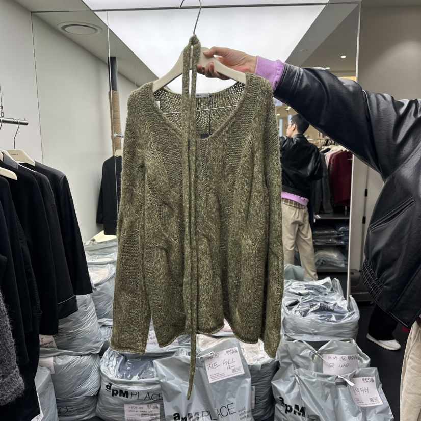 BANUL東大門㊣代購女裝新品真品時尚職業25秋冬針織衫含腰帶圍巾BANUL針織衫